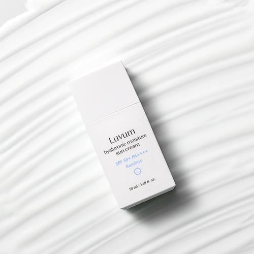 Luvum Bamboo Hyaluronic Moisture Suncream 50ml 2